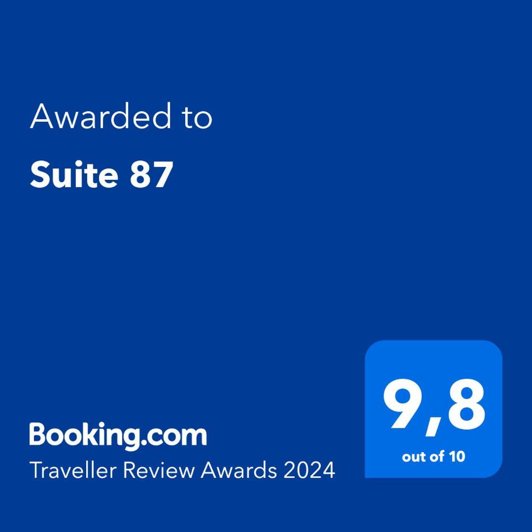 Suite87 เมซานเย ภายนอก รูปภาพ